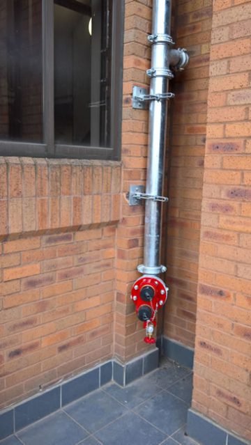 externally-mounted-dry-riser-installed-in-peterborough-dry-risers-direct